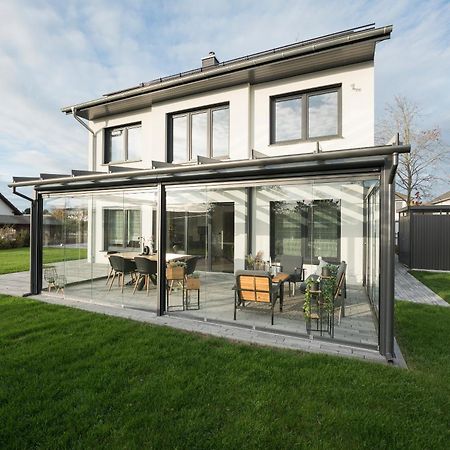 בירקנוורדר Bohnapartments Luxury Villa Berlin - 210Qm - Wintergarten - Kamin - 4 Kostenlose Parkplaetze - 6 Schlafzimmer - Neubau - Luxusausstattung מראה חיצוני תמונה