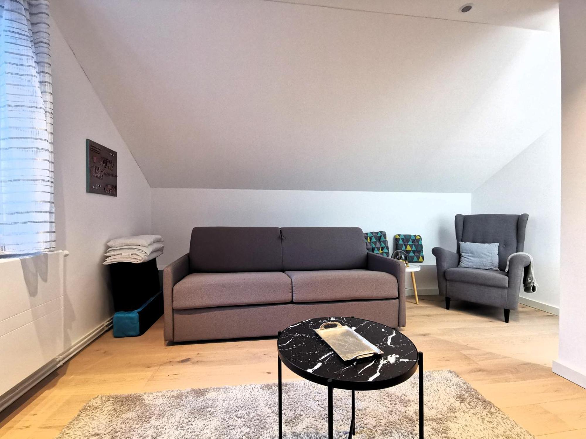 בירקנוורדר Bohnapartments Luxury Villa Berlin - 210Qm - Wintergarten - Kamin - 4 Kostenlose Parkplaetze - 6 Schlafzimmer - Neubau - Luxusausstattung מראה חיצוני תמונה