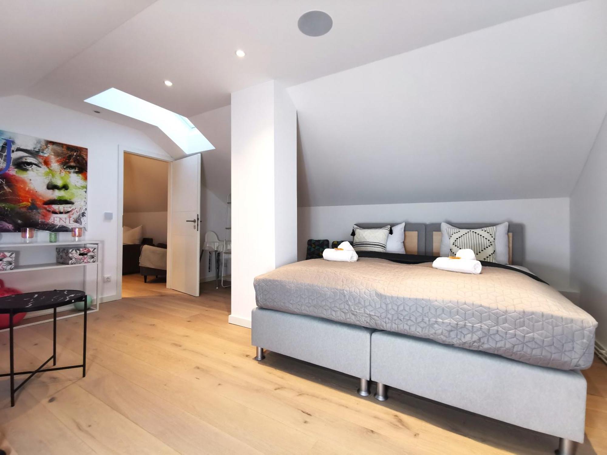 בירקנוורדר Bohnapartments Luxury Villa Berlin - 210Qm - Wintergarten - Kamin - 4 Kostenlose Parkplaetze - 6 Schlafzimmer - Neubau - Luxusausstattung מראה חיצוני תמונה